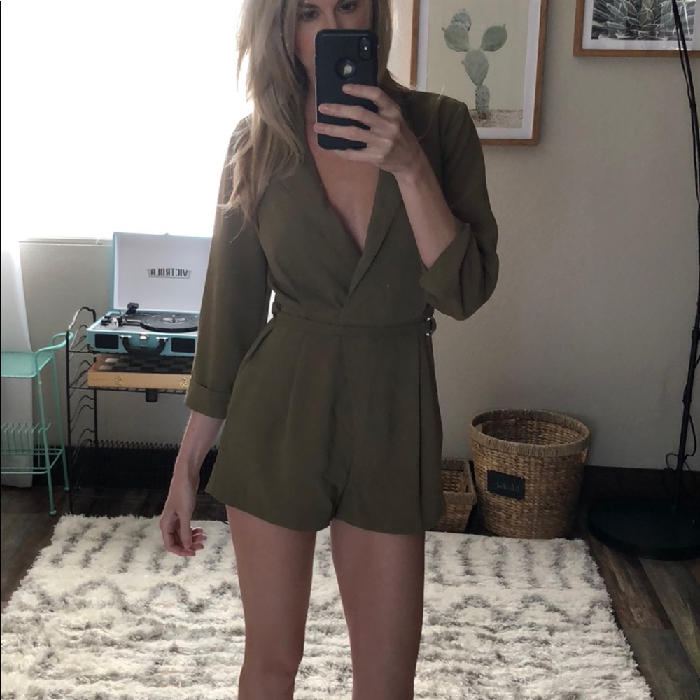 Green short romper